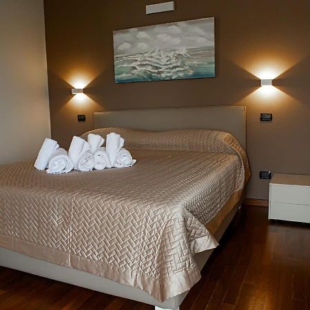 Sirmione Rosselli Apartments 외부 사진