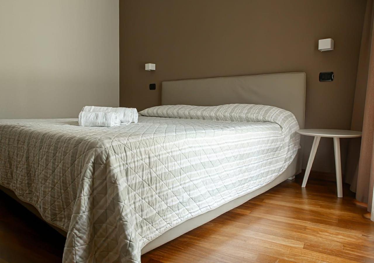 Sirmione Rosselli Apartments 외부 사진