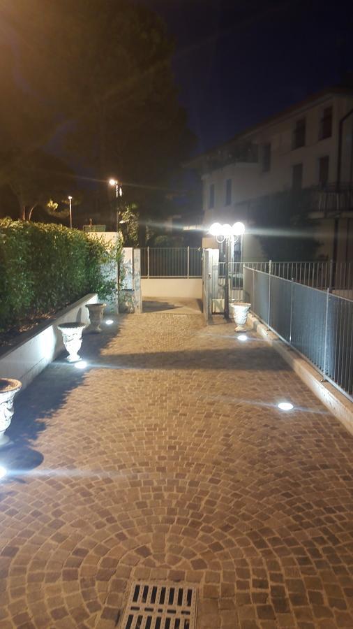 Sirmione Rosselli Apartments 외부 사진